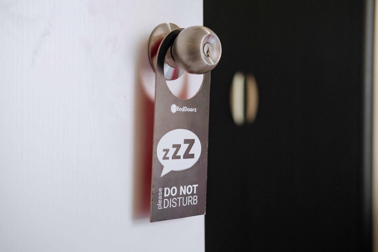 Reddoorz Premium @ Avida Verte Bgc مانيلا المظهر الخارجي الصورة